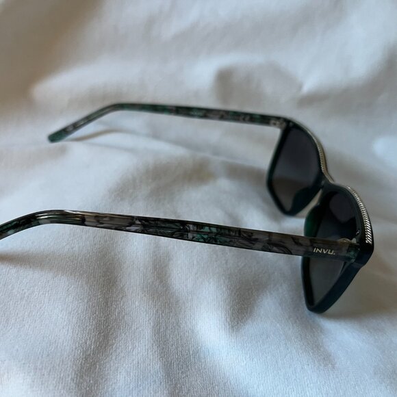 INVU Jana Sunglasses - Picture 6 of 7